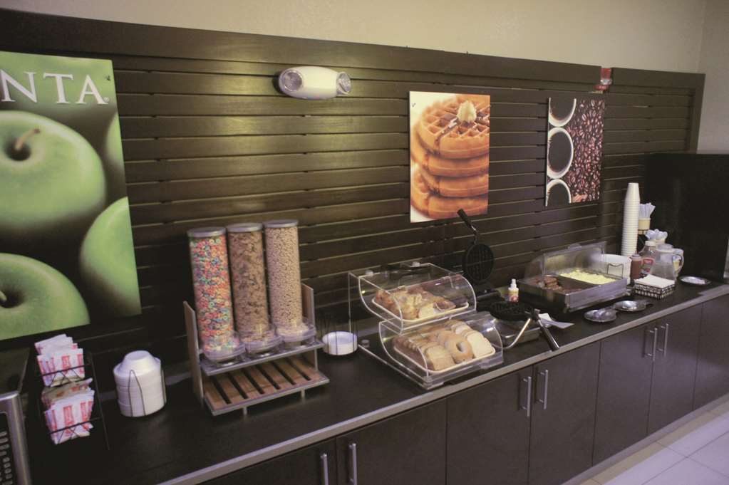 Hotel La Quinta By Wyndham Ada Facilidades foto