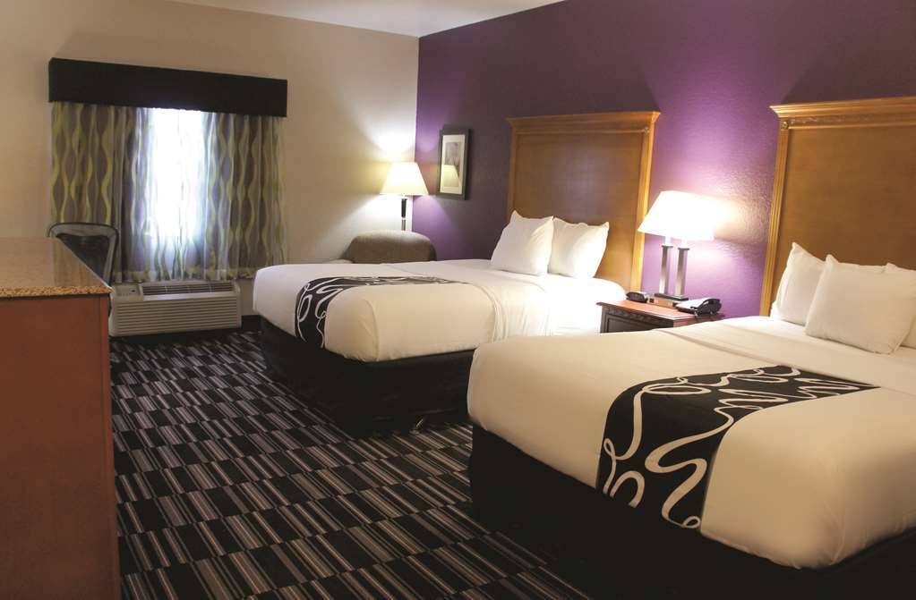 Hotel La Quinta By Wyndham Ada Habitación foto
